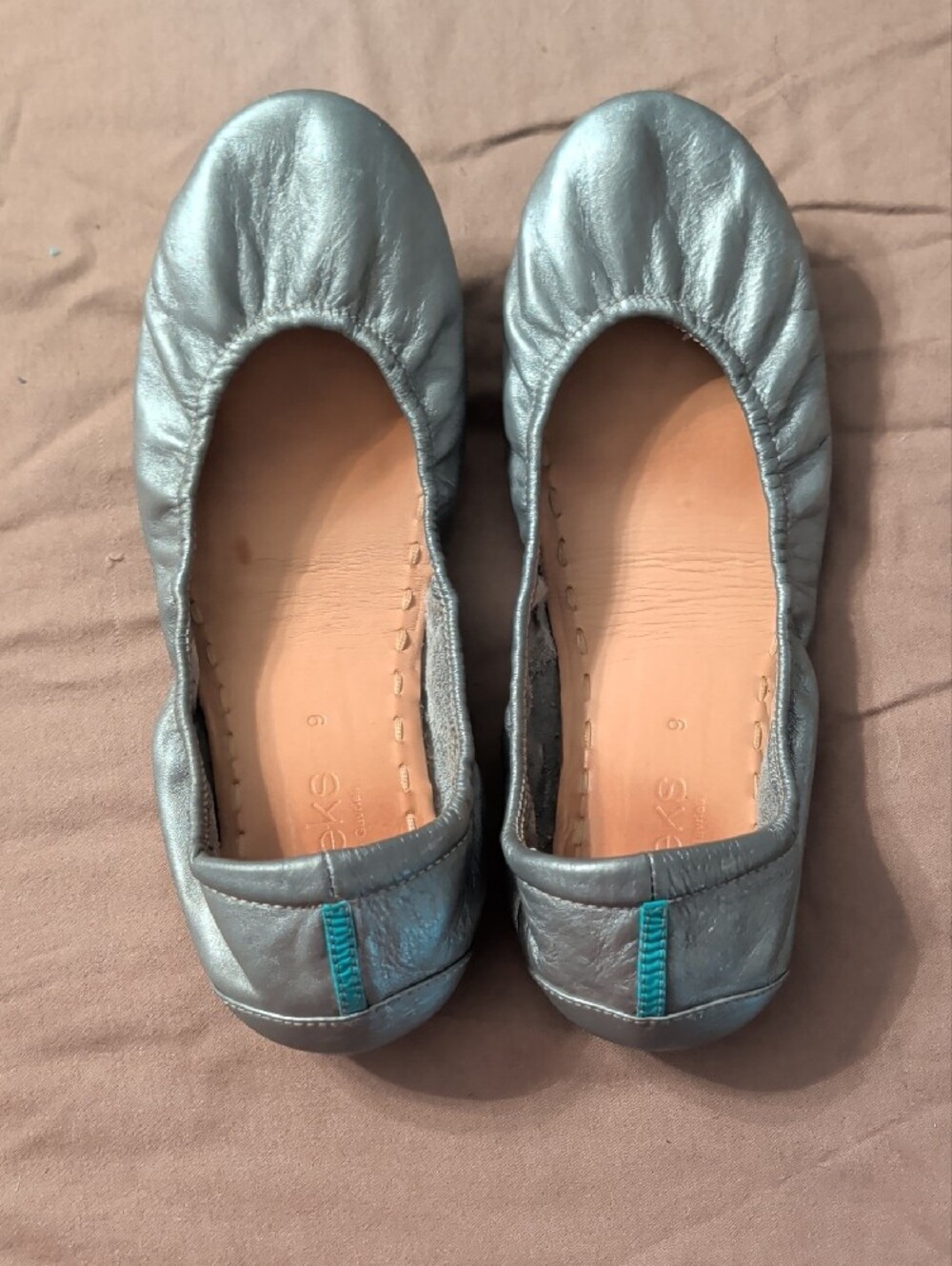 Tieks by Gavrieli Womens Metallic Silver Ballet Flats